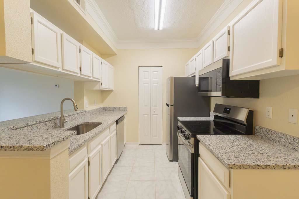 11521 Villa Grand, Unit 911, Fort Myers, FL 33913 Photo
