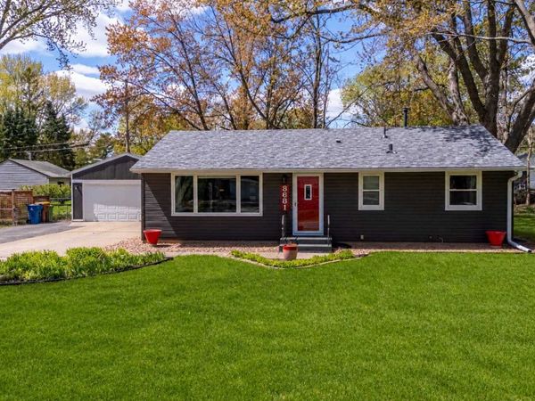 3681 Kenny Lane, White Bear Lake, MN 55110