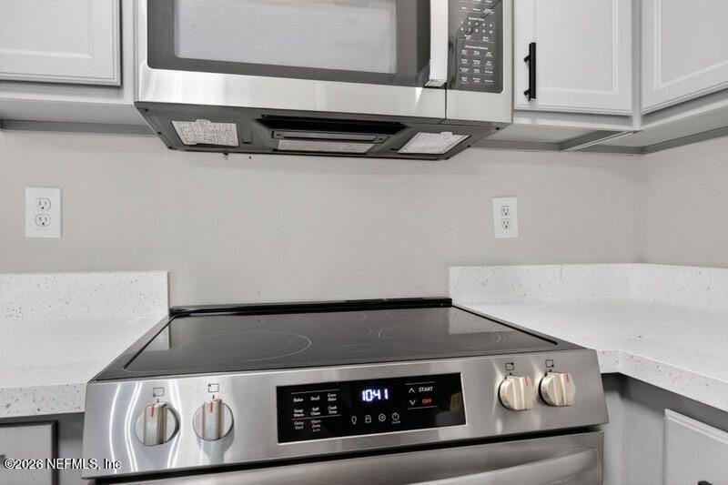 8319 Springtree Road, Jacksonville, FL 32210 Photo