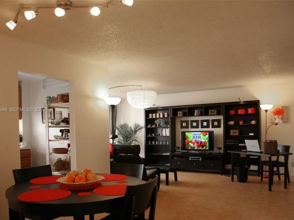 17011 N Bay Rd , Unit 918, Sunny Isles Beach, FL 33160