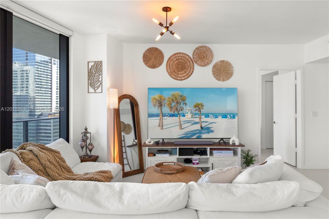 1300 S Miami Ave , Unit 2001, Miami, FL 33130 Photo