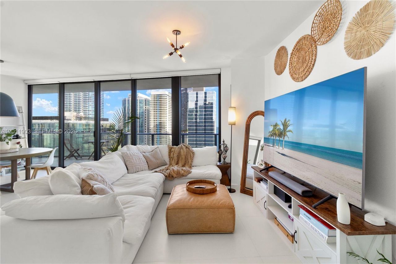 1300 S Miami Ave , Unit 2001, Miami, FL 33130 Photo