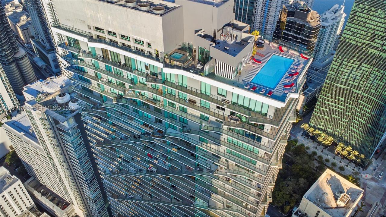 1300 S Miami Ave , Unit 2001, Miami, FL 33130 Photo