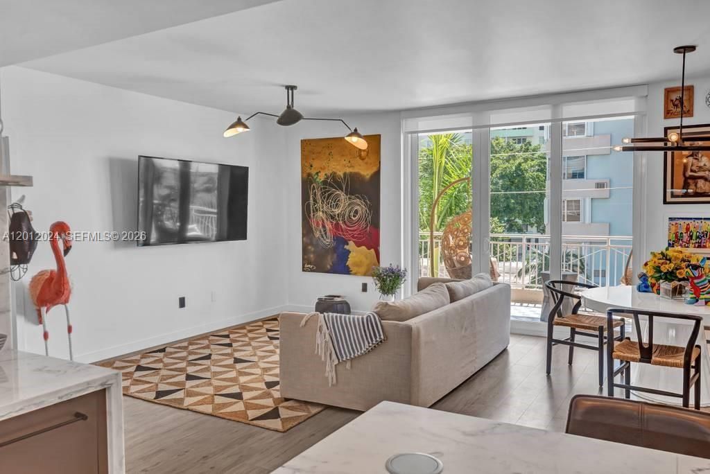 1 Century Ln , Unit 402, Miami Beach, FL 33139 Photo