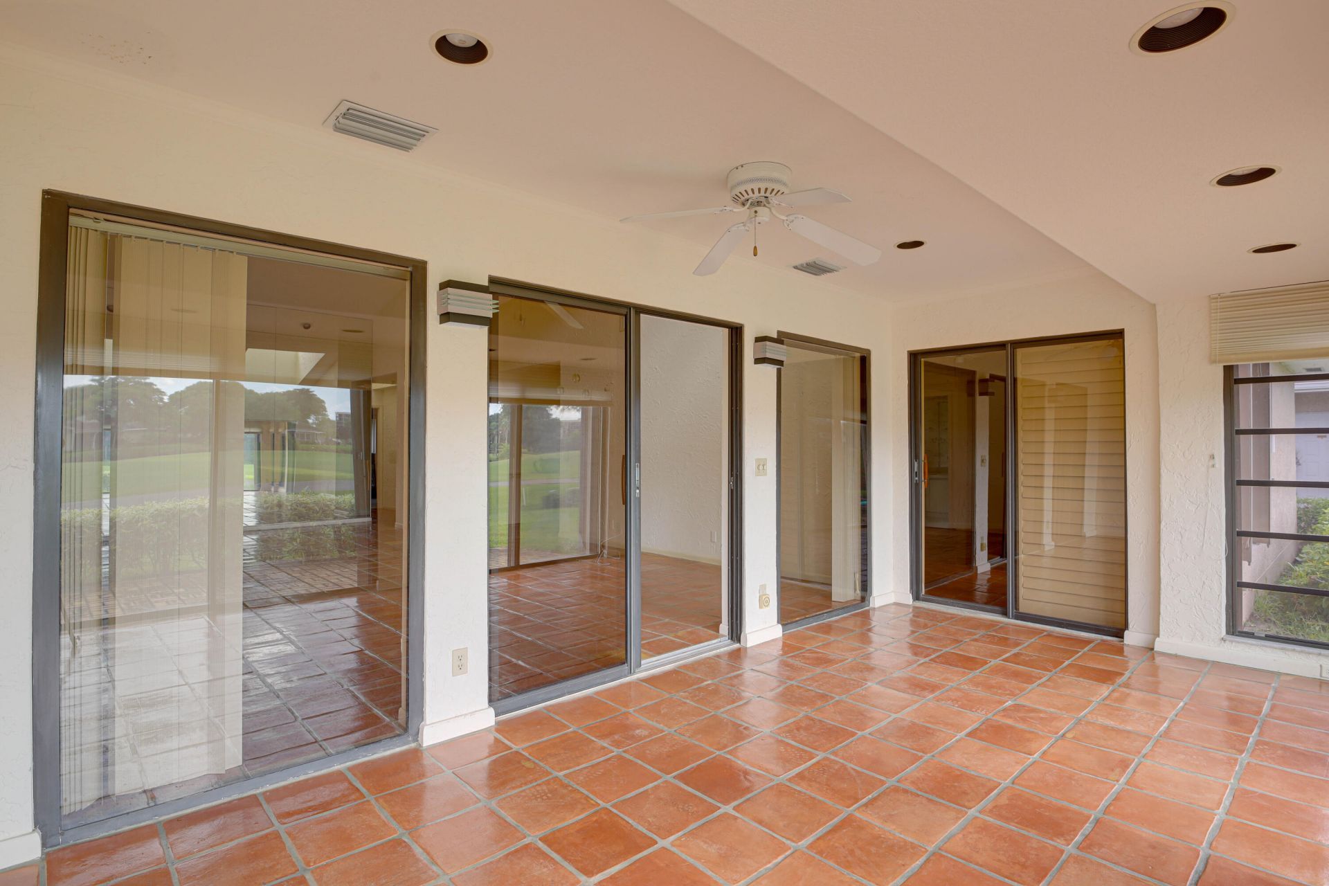 6888 Fountains Circle, Lake Worth, FL 33467 Photo