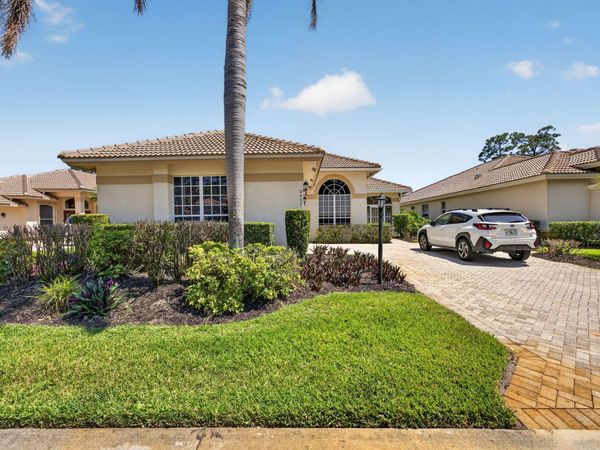 9407 Avenel Lane, Port St. Lucie, FL 34986