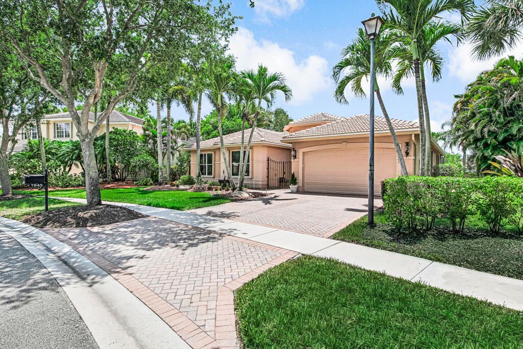 7945 Amethyst Lake Point, Lake Worth, FL 33467 Photo