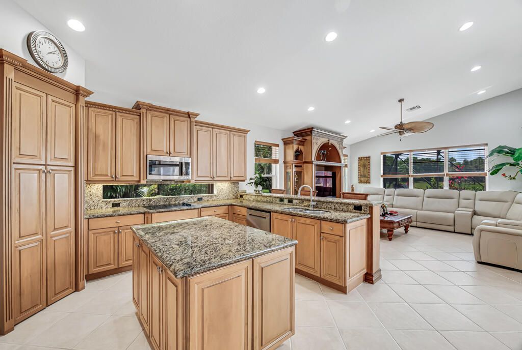 7945 Amethyst Lake Point, Lake Worth, FL 33467 Photo