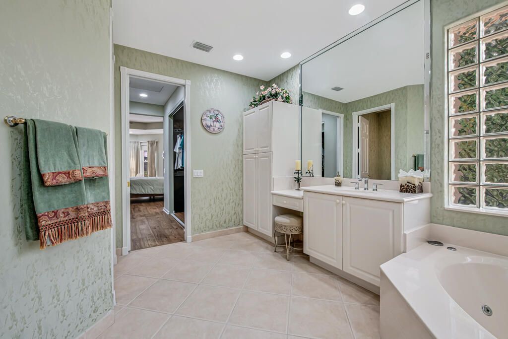 7945 Amethyst Lake Point, Lake Worth, FL 33467 Photo