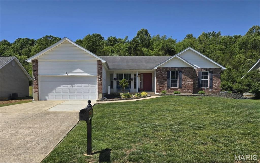 2265 Fairway, High Ridge, MO 63049 Main Photo