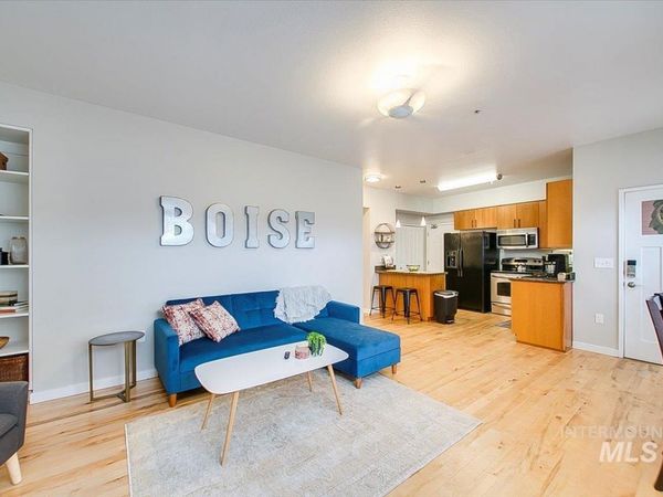 1463 W Grand Ave, Unit 104, Boise, ID 83702