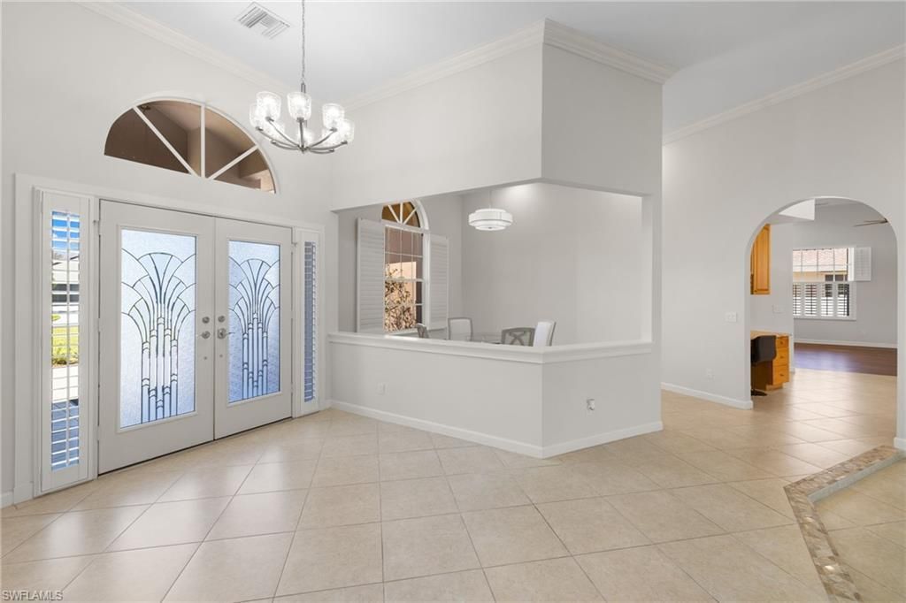2035 Castle Garden Ln, Naples, FL 34110 Photo