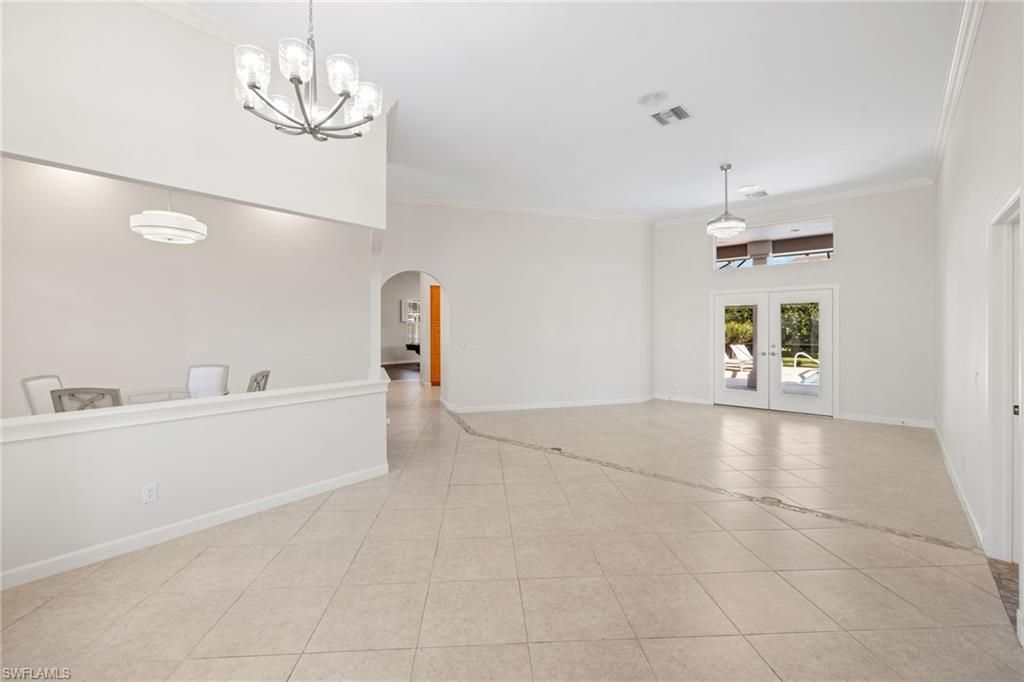 2035 Castle Garden Ln, Naples, FL 34110 Photo