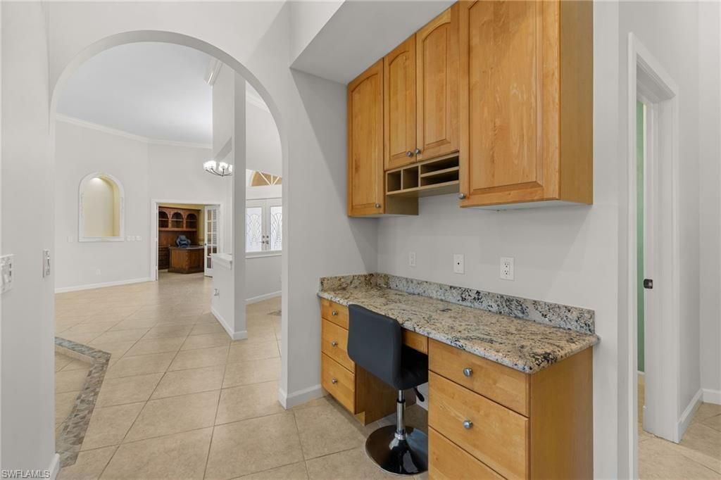 2035 Castle Garden Ln, Naples, FL 34110 Photo