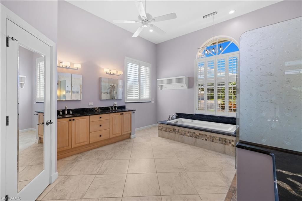 2035 Castle Garden Ln, Naples, FL 34110 Photo