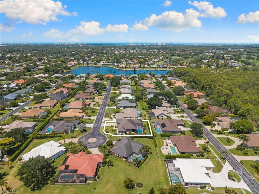 2035 Castle Garden Ln, Naples, FL 34110 Photo