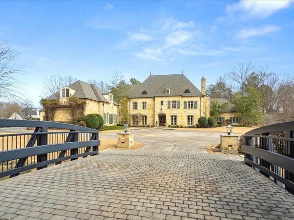 9504 DOGWOOD RD, Germantown, TN 38139