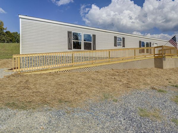 1295 Highway 19e, Bluff City, TN 37618