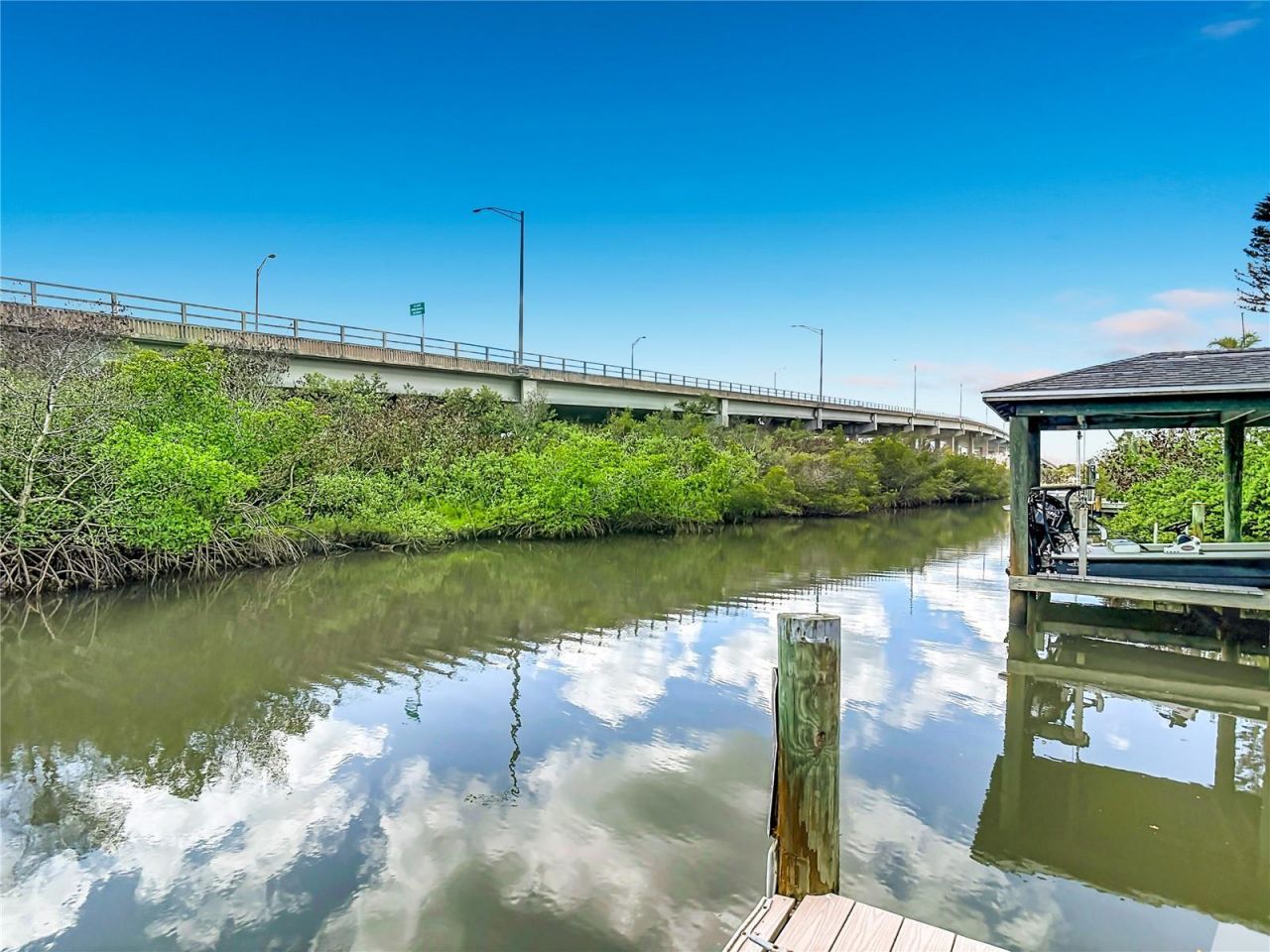 21 Richmond Dr, New Smyrna Beach, FL 32169 Photo