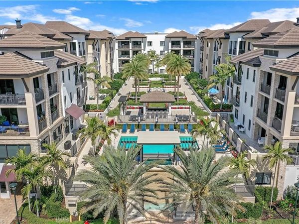 1035 3rd AVE S, Unit 215, NAPLES, FL 34102