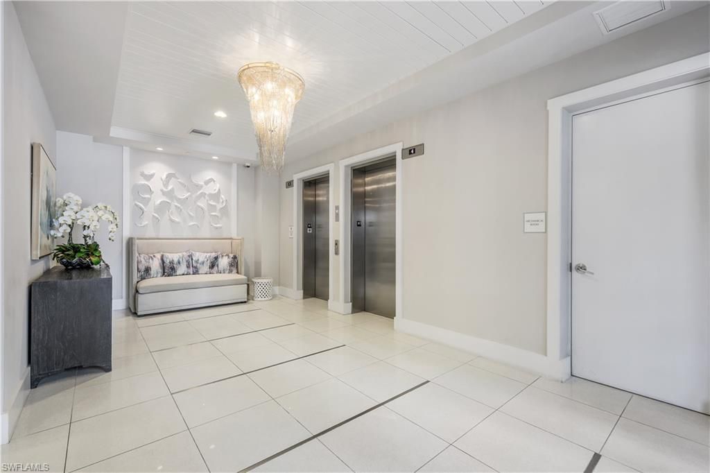 1035 3rd Ave S, Unit 215, Naples, FL 34102 Photo