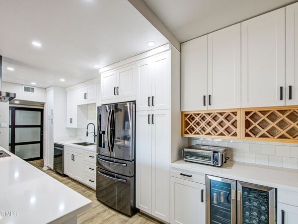 207 W CLARENDON Avenue, Unit 14A, Phoenix, AZ 85013