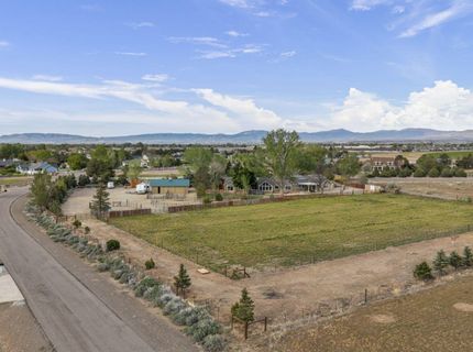 1097 Meadowlark Circle, Gardnerville, NV 89460 Photo