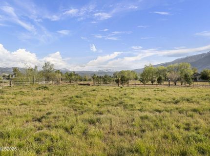 1097 Meadowlark Circle, Gardnerville, NV 89460 Photo