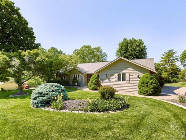 3613 Collingwood Drive, St Charles, MO 63301