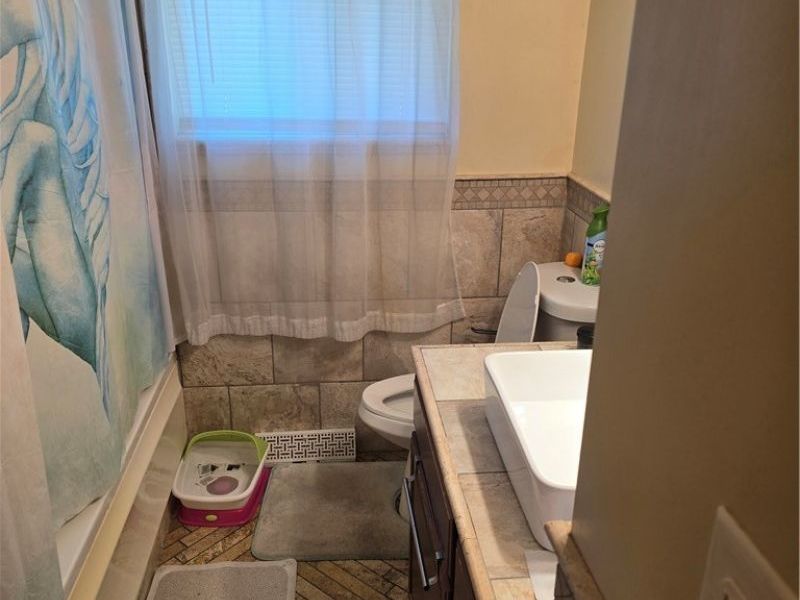3327 Nottingham Drive, Parma, OH 44134 Photo 7