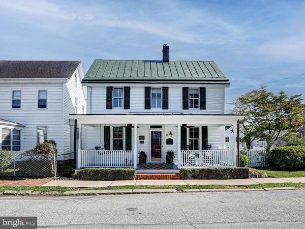 8 CRAWFORD STREET, MIDDLETOWN, DE 19709