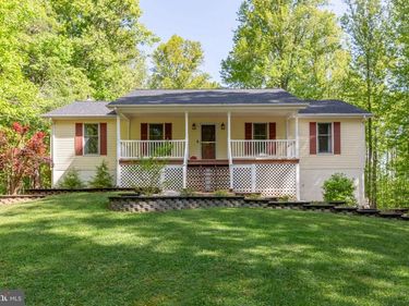 19 CANNON KNOLLS DRIVE, FREDERICKSBURG, VA 22406