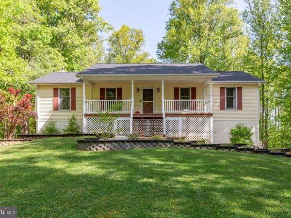 19 CANNON KNOLLS DRIVE , FREDERICKSBURG, VA 22406