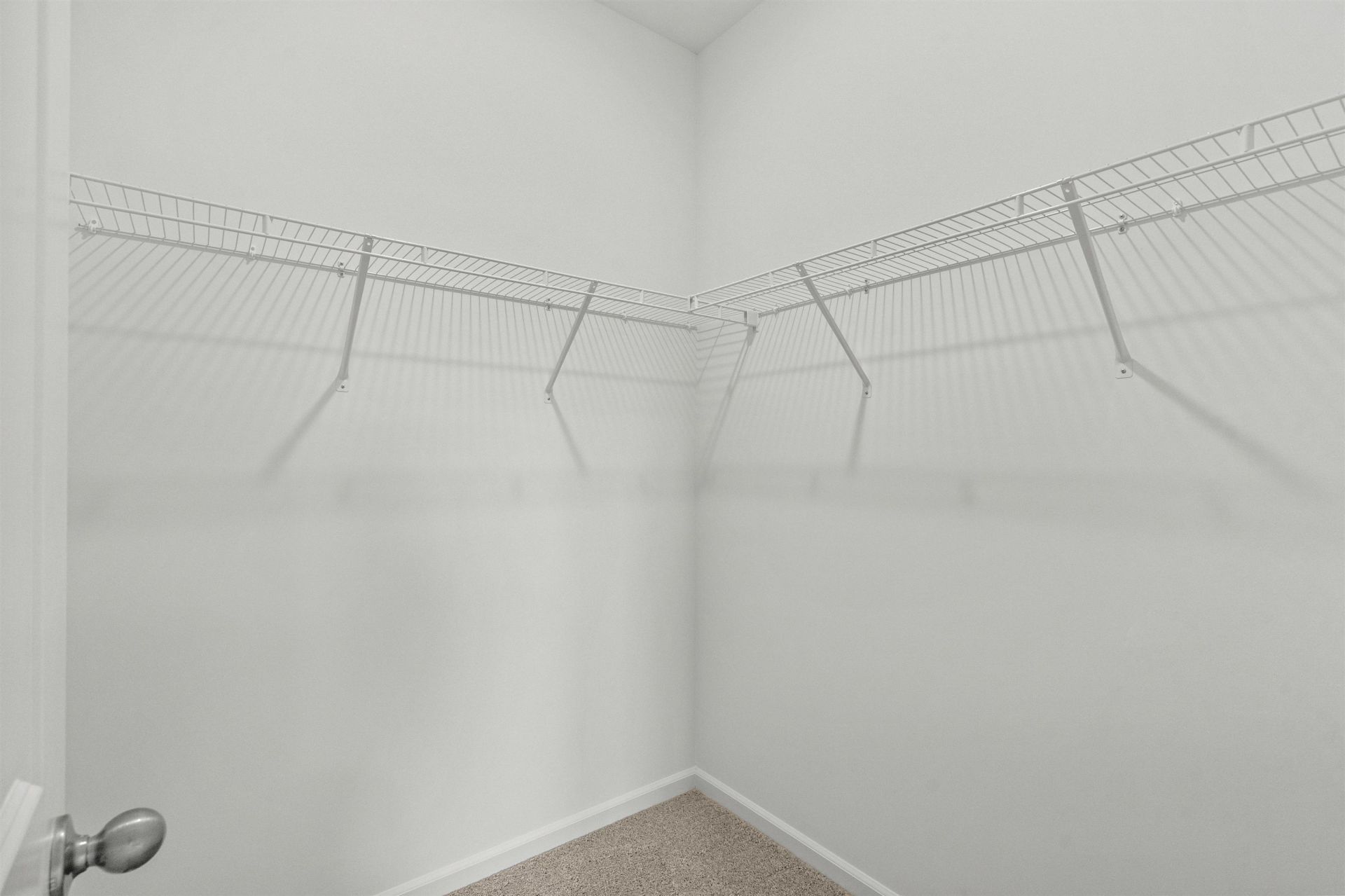 357 Azimuth Dr Photo 7