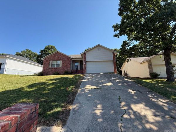 72 Cinnamon Drive , Sherwood, AR 72120