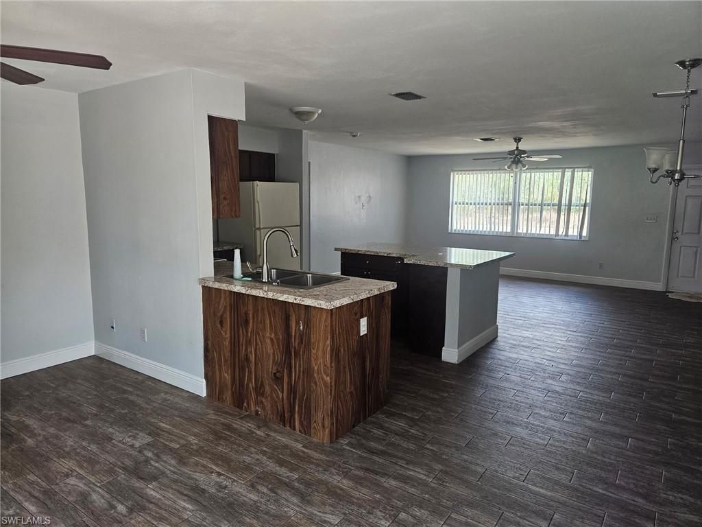 808 Greenwood Ave , Lehigh Acres, FL 33972 Photo