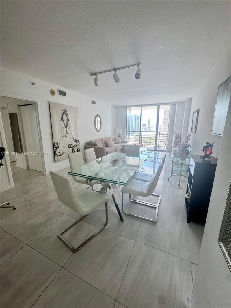335 S Biscayne Blvd, Unit 2900, Miami, FL 33131 Photo