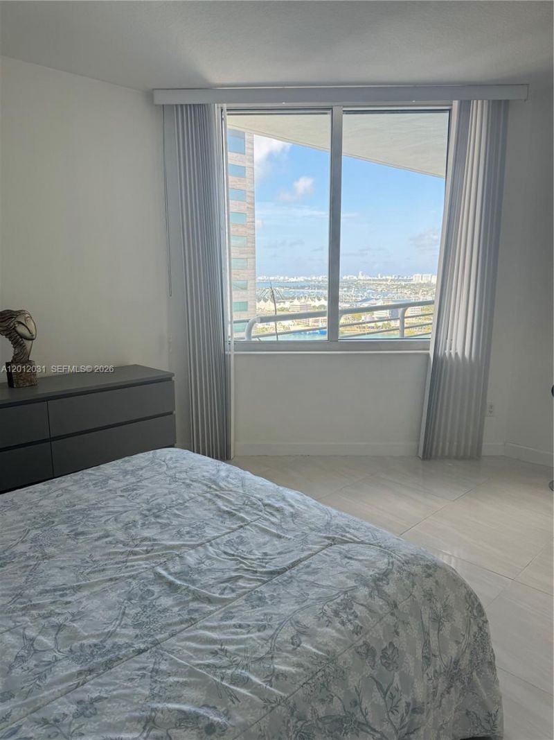 335 S Biscayne Blvd, Unit 2900, Miami, FL 33131 Photo