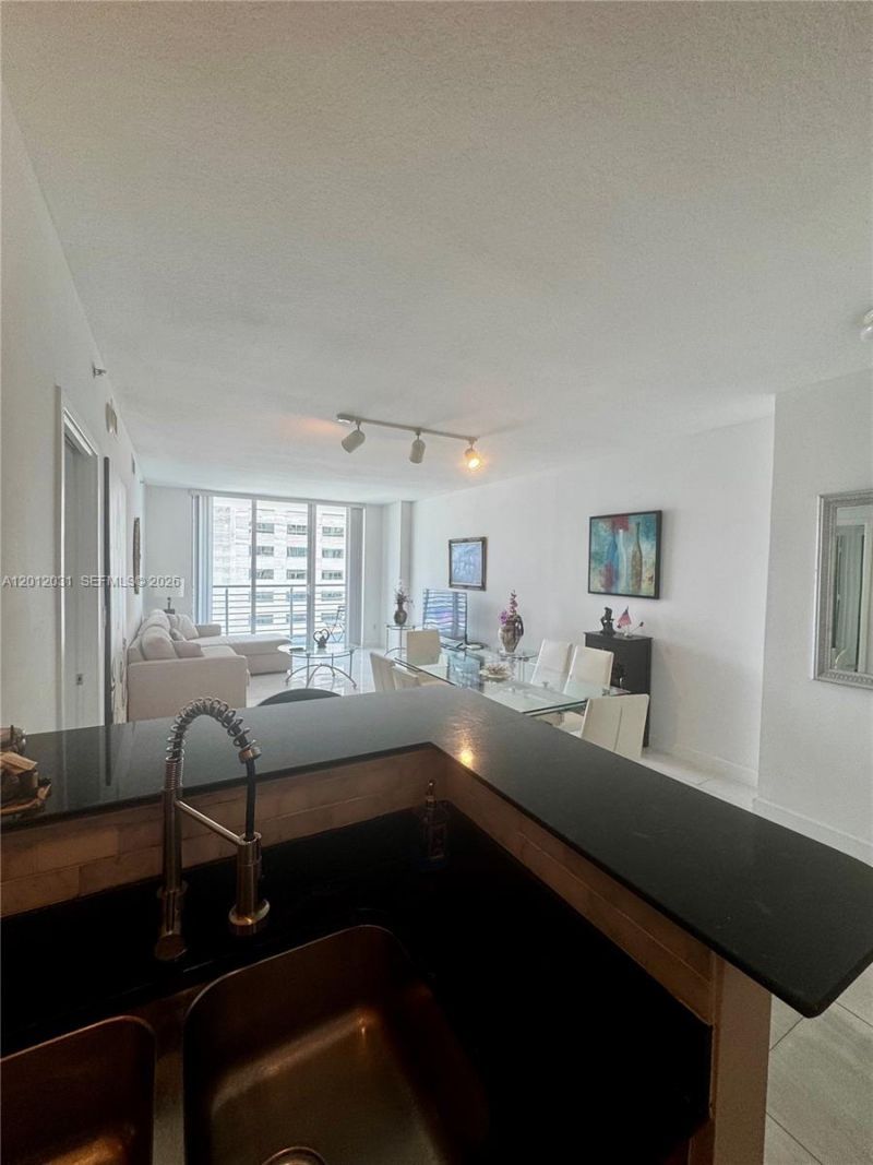 335 S Biscayne Blvd, Unit 2900, Miami, FL 33131 Photo
