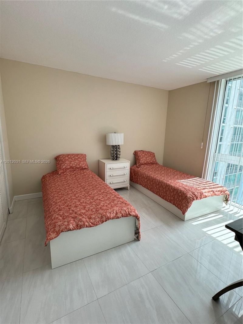 335 S Biscayne Blvd, Unit 2900, Miami, FL 33131 Photo
