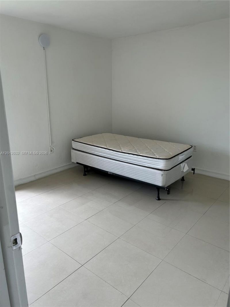 9445 SW 76th St, Unit U6, Miami, FL 33173 Photo