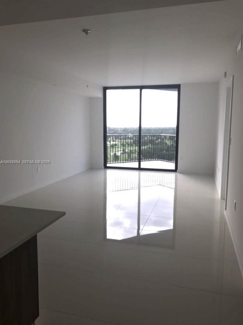 5300 Paseo Blvd , Unit 405, Doral, FL 33166 Photo