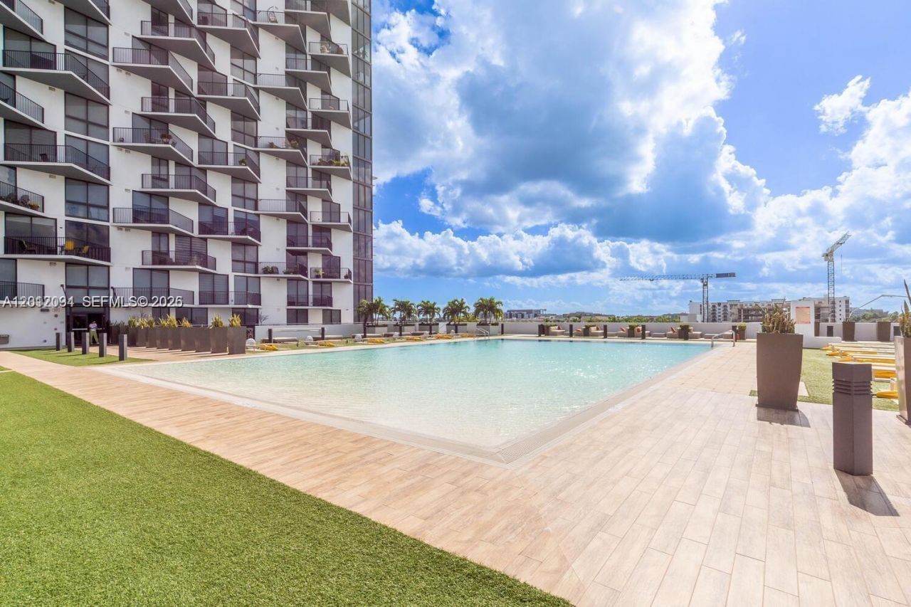 5300 Paseo Blvd, Unit 405, Doral, FL 33166 Photo