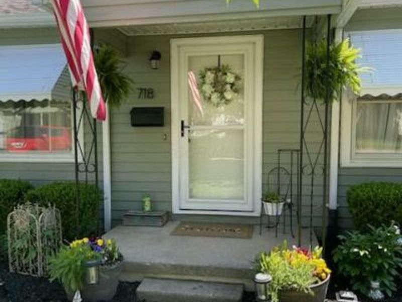 718 Oakwood Avenue, Lancaster, OH 43130 Photo 2