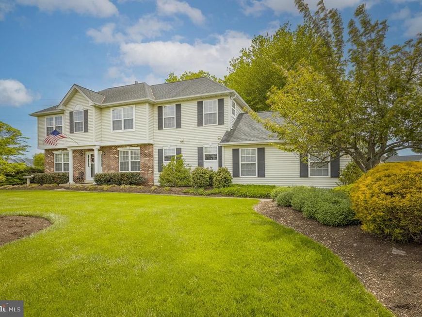723 Gregory Drive, Horsham, PA 19044 Main Photo