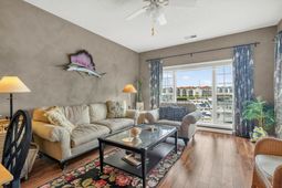 4609 Lightkeepers Way photo 4