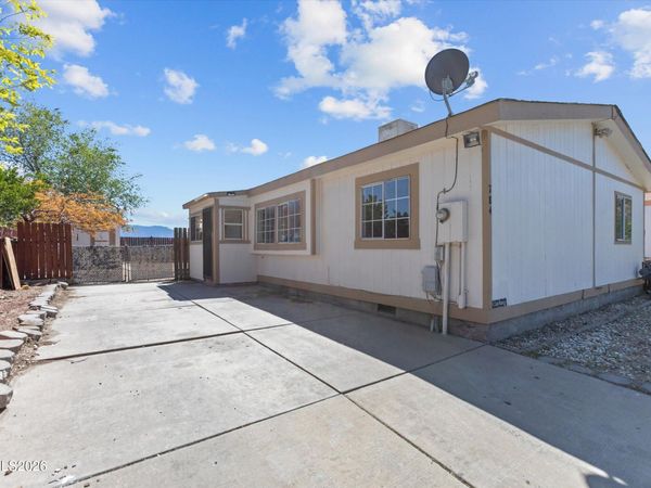 784 Chari Drive, Moundhouse, NV 89706