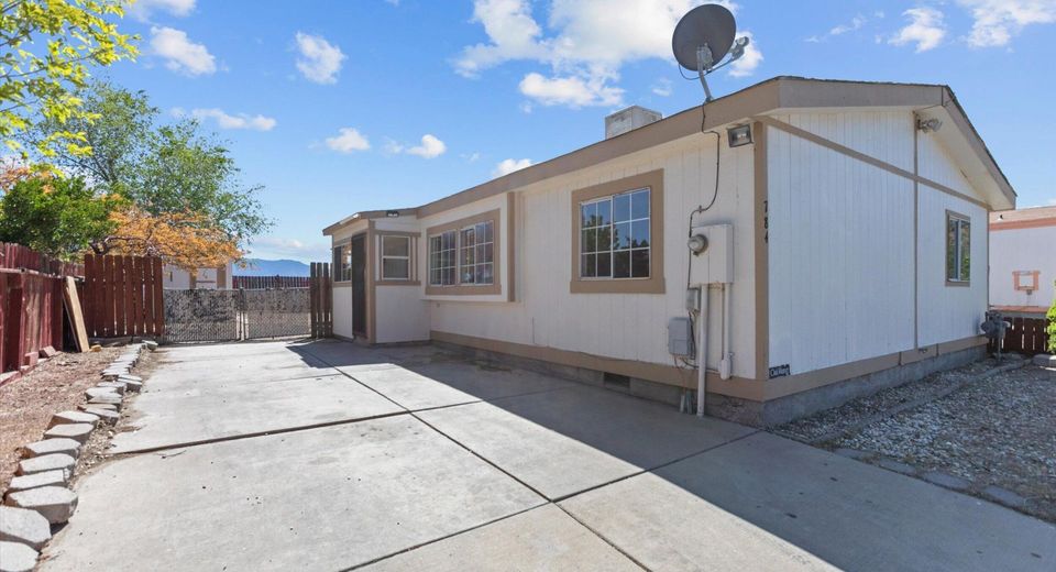 784 Chari Drive, Mound House, NV 89706 Photo