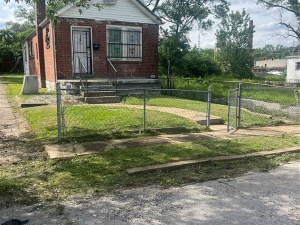 1849 Irving Avenue , Wellston, MO 63133