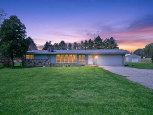 1114 Chapel Road, Parma, MI 49269